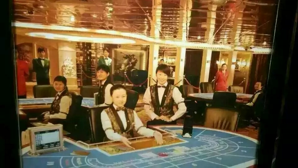 学生邮轮工作照片