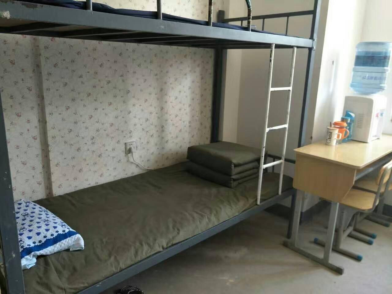 学校设备