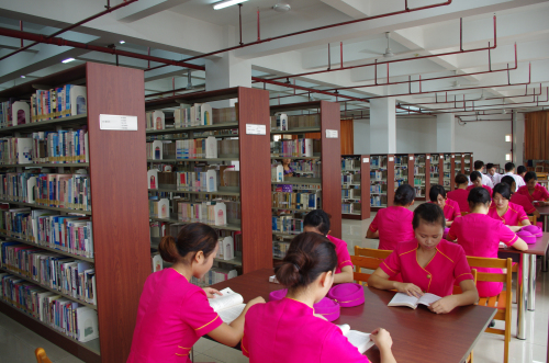 广州航海学院3.png
