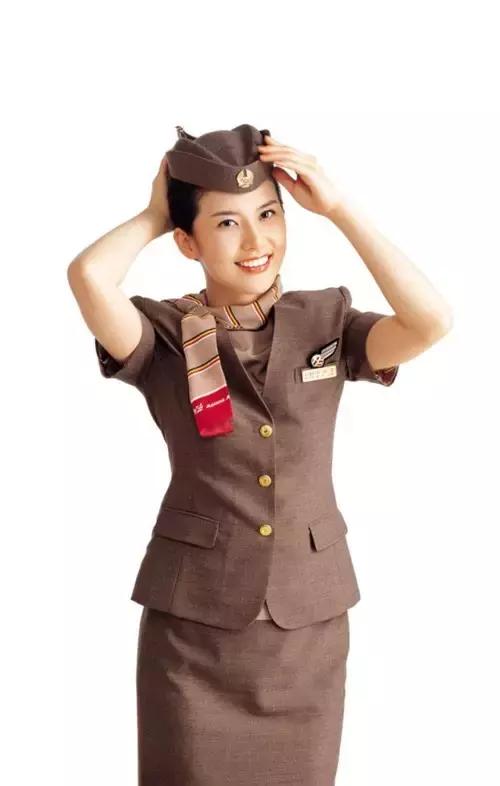 全球最美空姐中国4家上榜，国航东航南航海航，挤身国际大牌航空