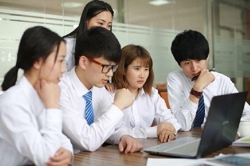 南昌工创技工学校电子商务（自媒体运营方向）专业